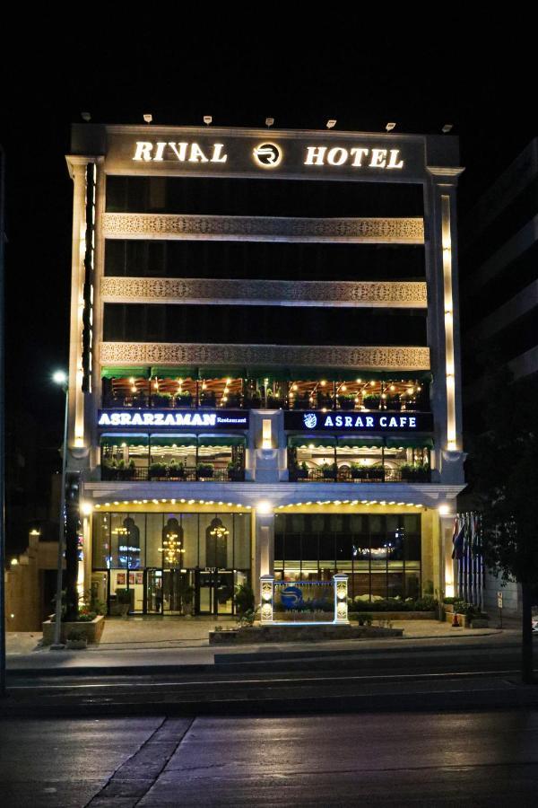 Rival Hotel Amman Esterno foto